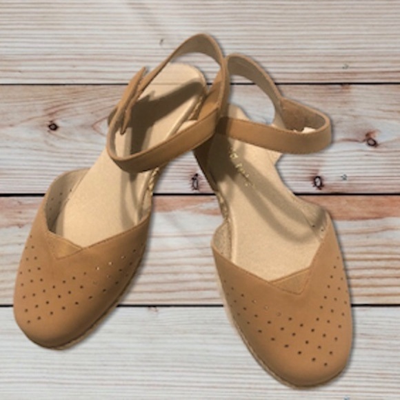 David Tate Shoes - David Tate Leather Closed Toe Espadrille Sandals